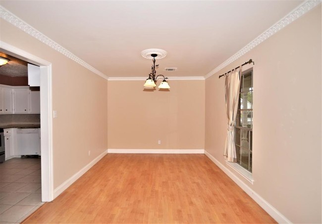 Building Photo - 4234 Crownwood Dr