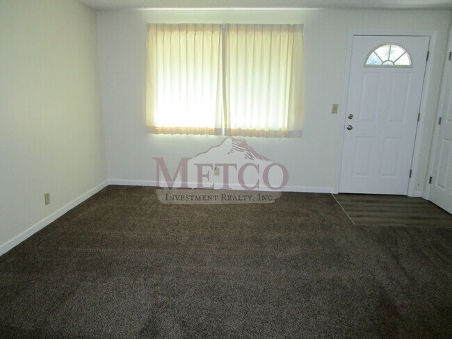 Foto del edificio - 548 S 42nd St