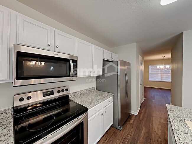 Foto del edificio - 4905 Manchineel Ln