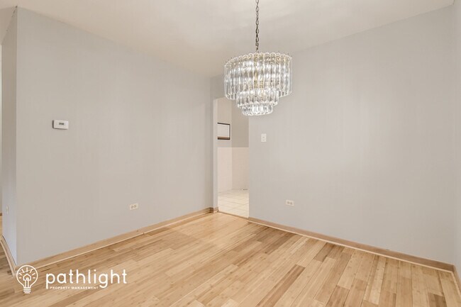 Building Photo - 17221 Lakebrook Drive