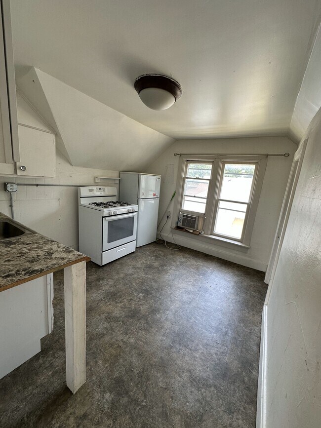 Foto del edificio - 519 4th Ave NW