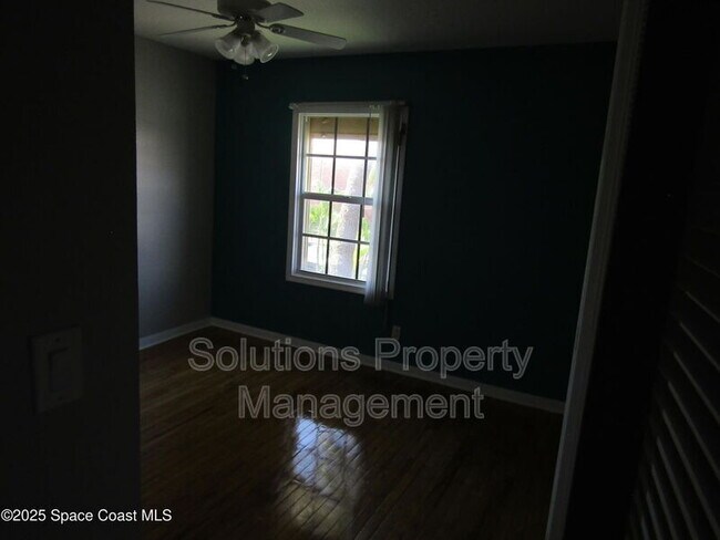 Foto del edificio - 910 S Colonial Ct