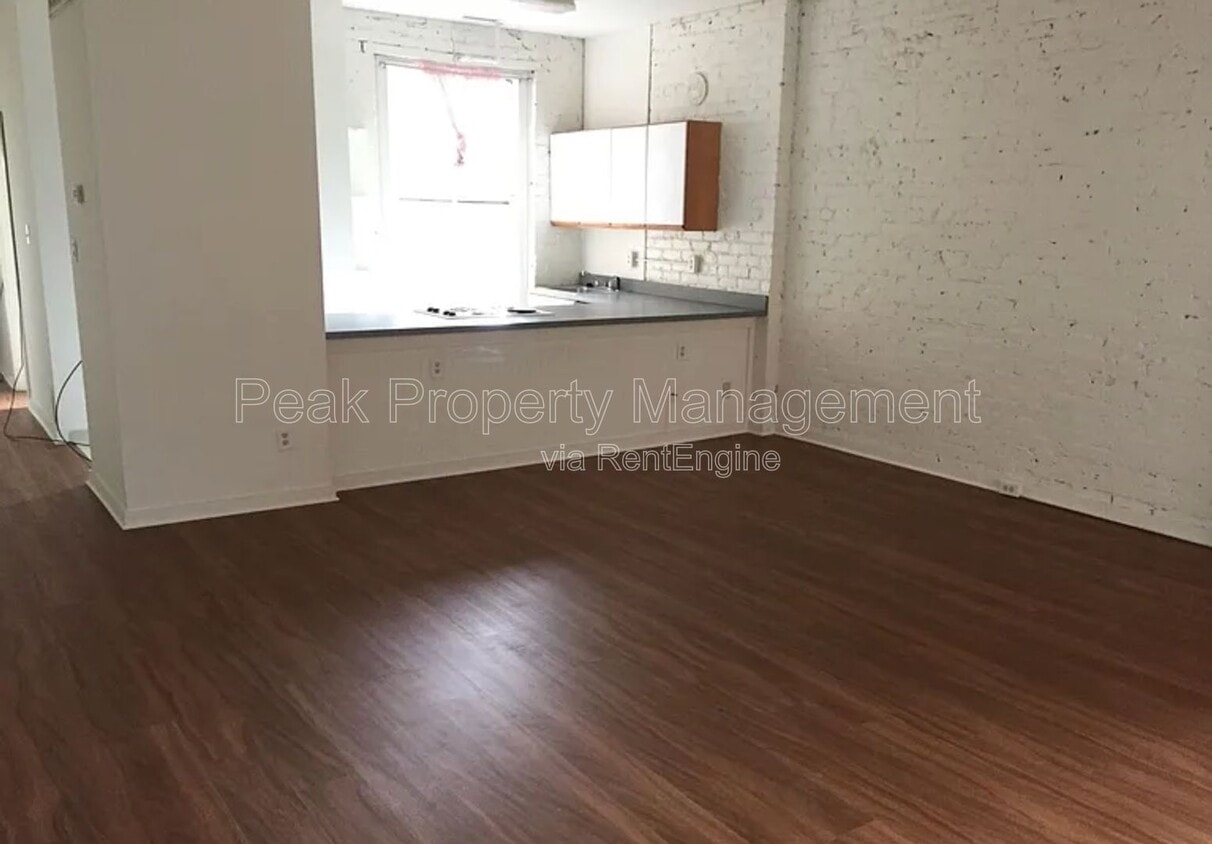 Photo - 308 West Broad Street