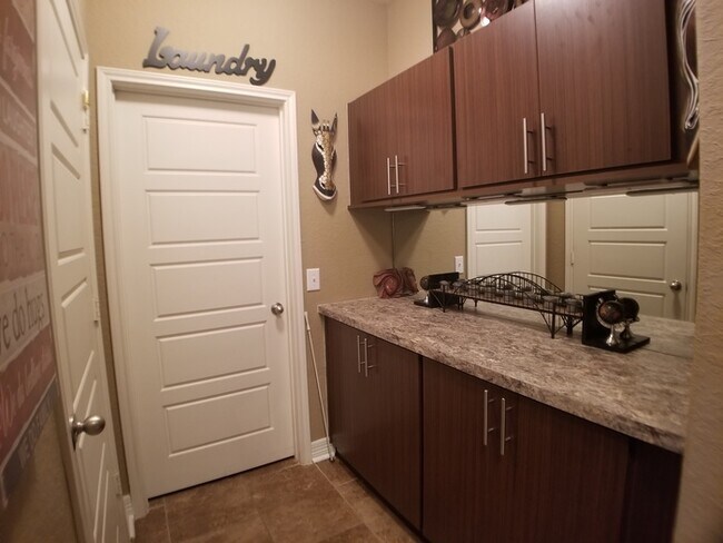 Building Photo - 309 Morgan Run
