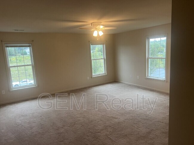 Building Photo - 35122 Saba Pl