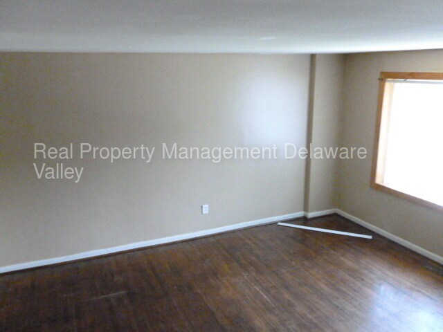 Building Photo - 2815 Maxwell St