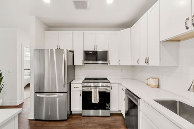 Building Photo - Nonesuch River Apartments