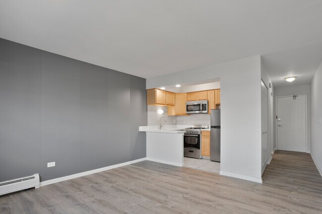 Foto del edificio - 6758 N Sheridan Rd