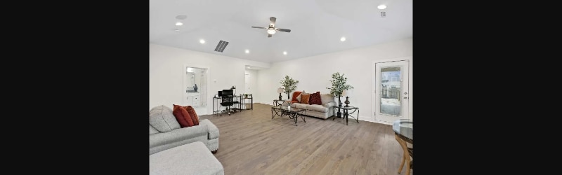 Photo - 510 19th Ave N (Nashville, TN)