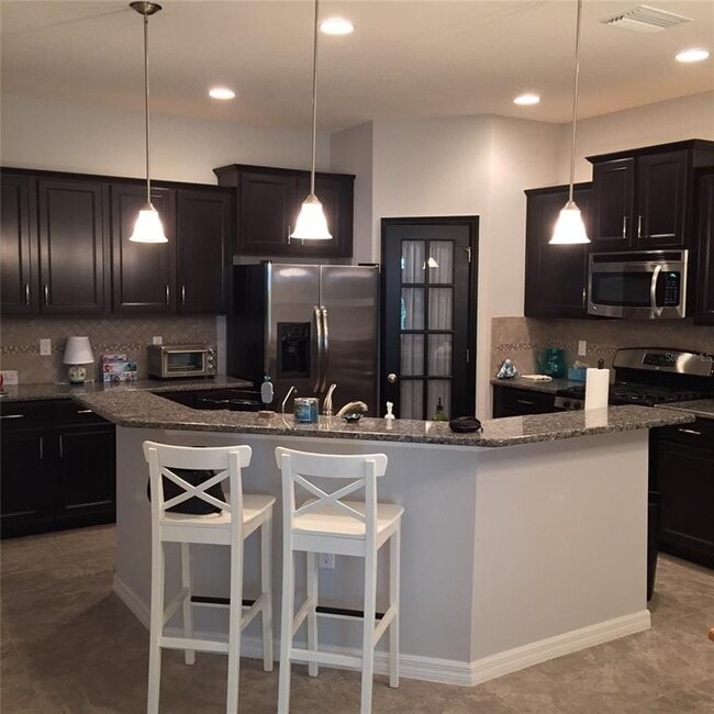 Building Photo - 6933 Surrey Hill Pl