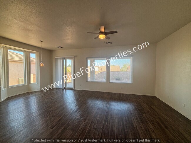 Foto del edificio - 12867 Eagle Mesa Pl