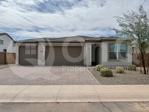 Building Photo - 1033 W Shannons Way