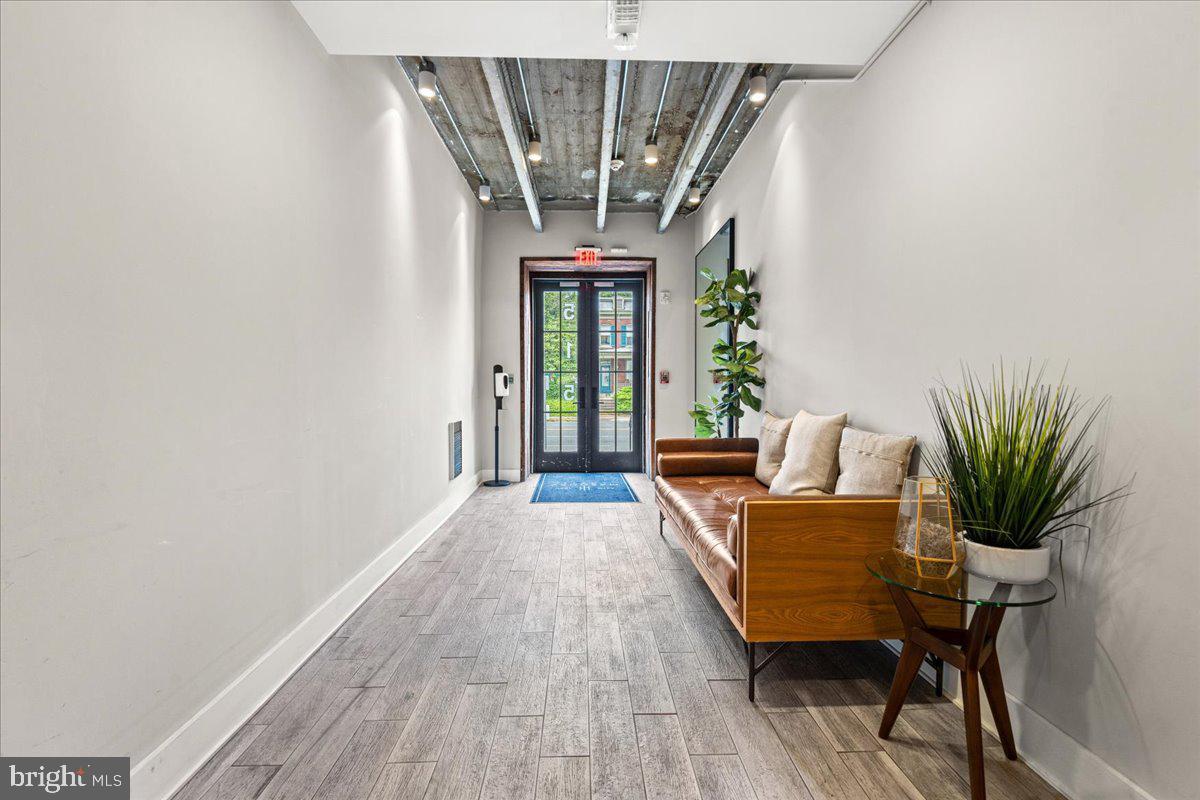 Foto principal - 515 N Washington St