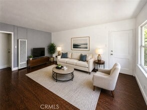 Building Photo - 8706 Parthenia Pl