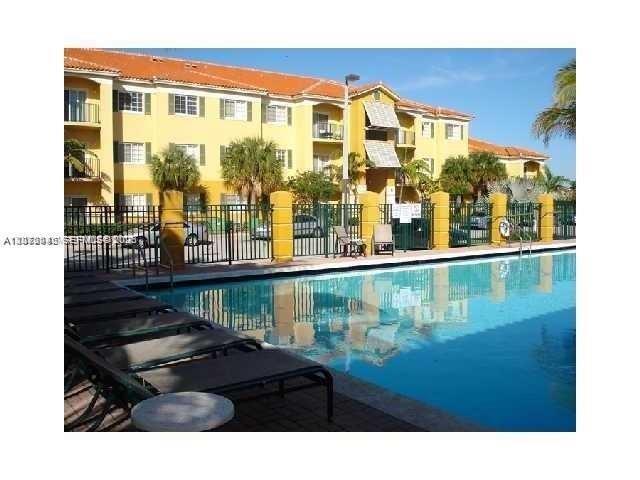 Foto del edificio - 7240 NW 114th Ave