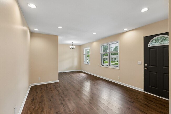 Foto del edificio - 611 S 69th St
