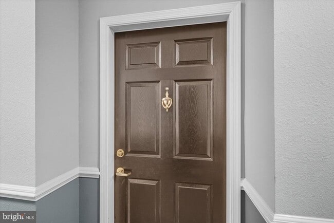 Building Photo - 1591 Spring Gate Dr.