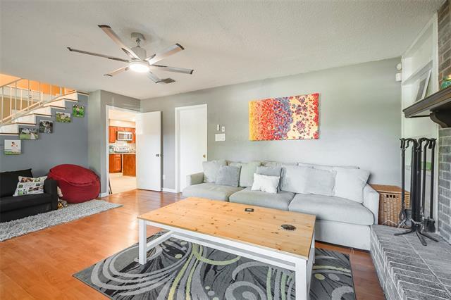 Building Photo - 706 Melissa Ln