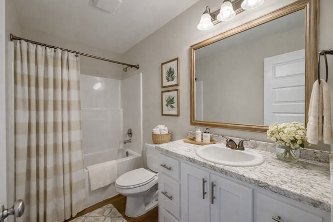 Building Photo - 111 Zetterower Rd