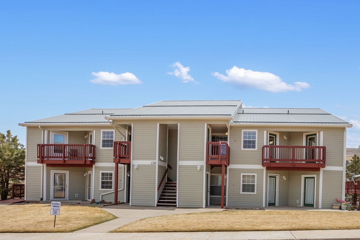 Primary Photo - 2Bedroom Burro Ranch Condo!