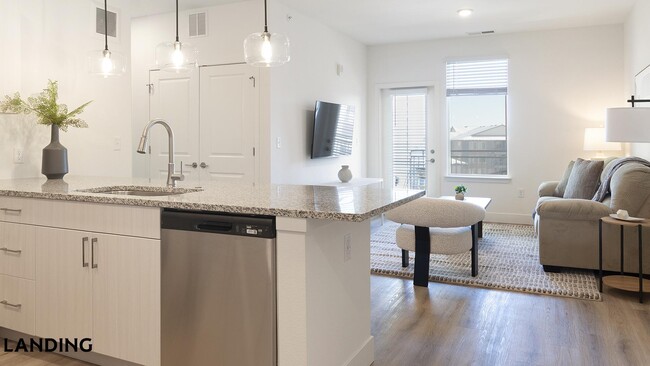 Building Photo - 10670 Jake Jabs Blvd