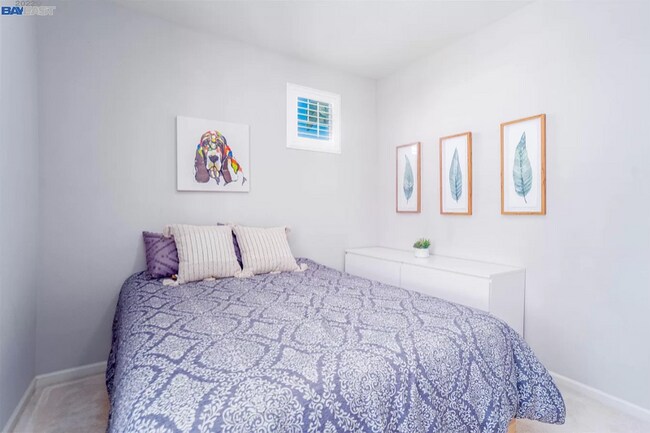 Foto del edificio - 6970 N Mariposa Ln