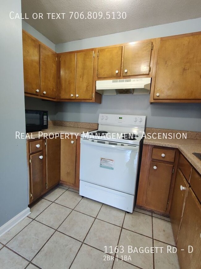 Foto del edificio - 1163 Baggett Rd