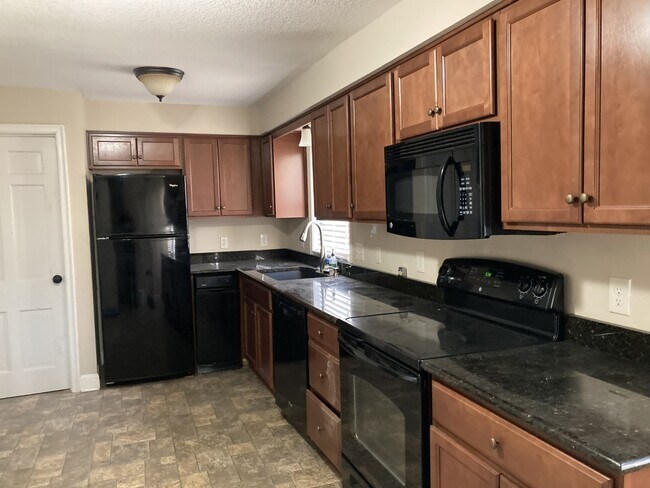 Kitchen - 230 Park Ave
