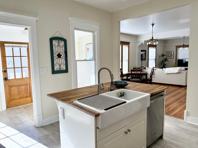 Foto del edificio - 348 Collyer St