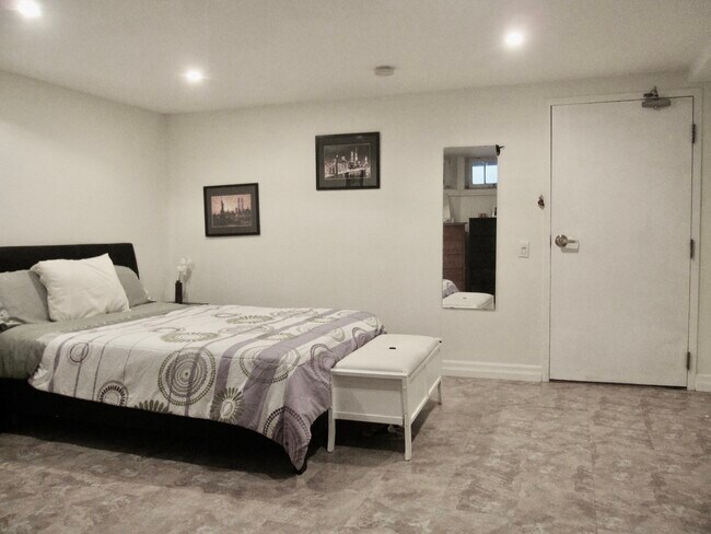 Photo du bâtiment - 646 Broadview Av
