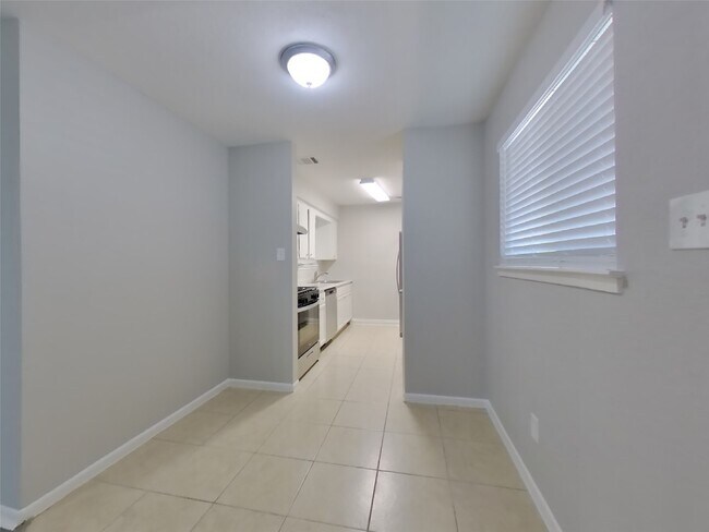 Foto del edificio - 11054 Spottswood Dr