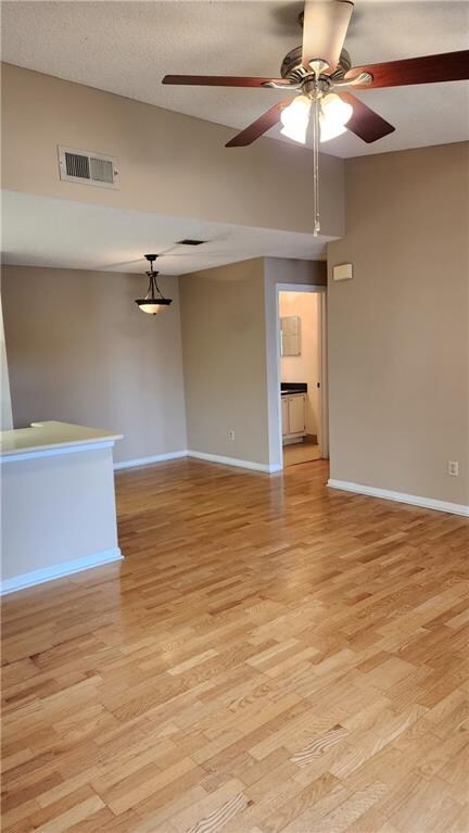 Building Photo - 123 Granville Ct