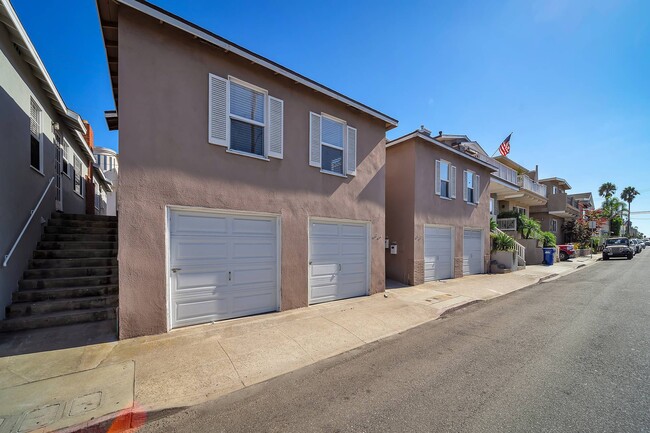 Exterior - 440 Longfellow Ave