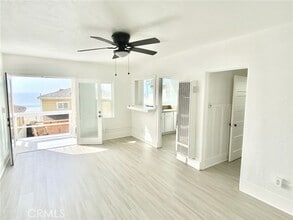 Building Photo - 4209 The Strand