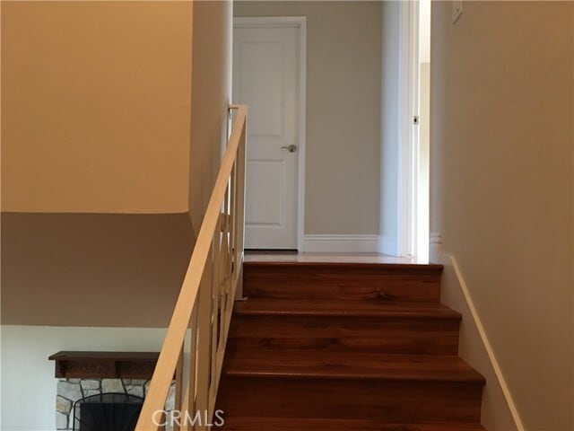 Building Photo - 28025 Ridgebrook Ct