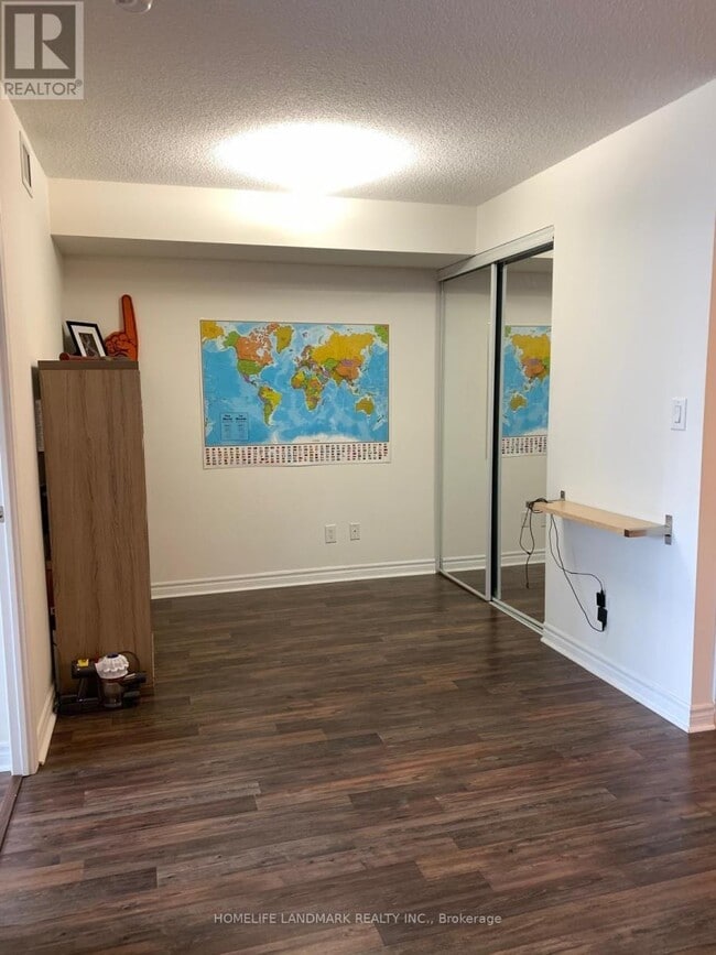 Building Photo - 35 Hollywood Ave