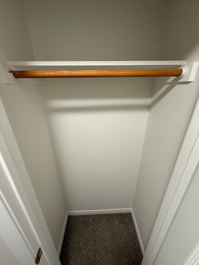 Foto del edificio - Spacious 4-Bedroom Home in Southwest Bakersfield