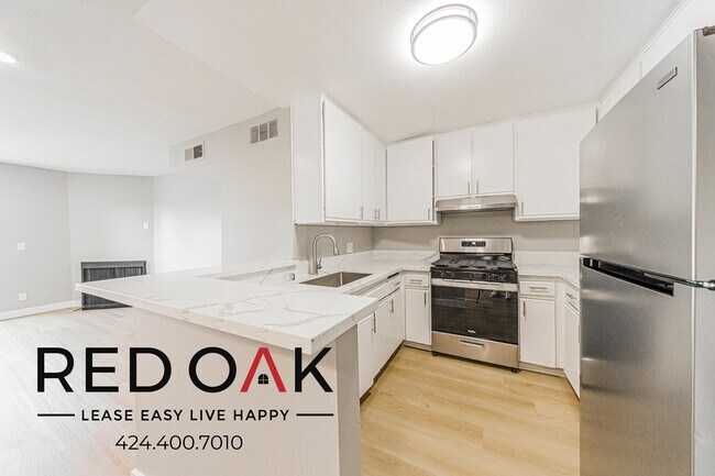 Foto del edificio - 14748 Burbank Blvd