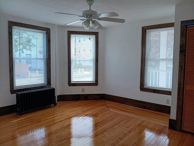 Foto del edificio - 44 A Park St