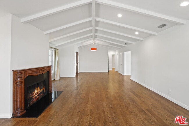 Building Photo - 3800 Encino Hills Pl