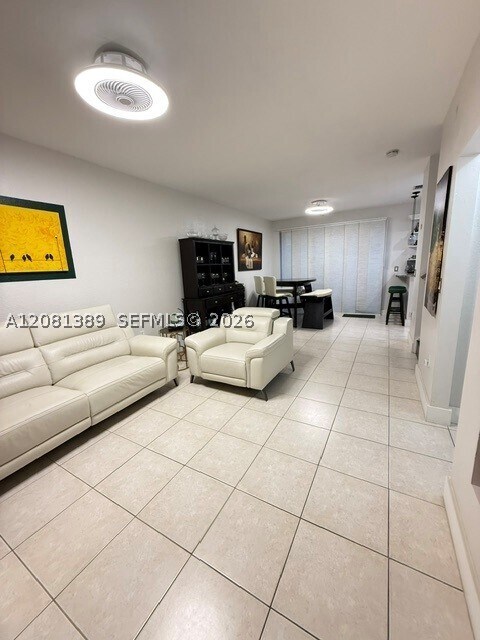 Building Photo - 692 NW 170th Terrace