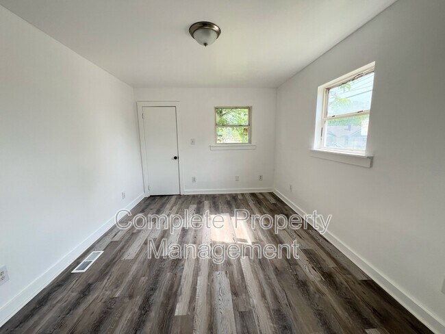 Foto del edificio - 1008 Erie St