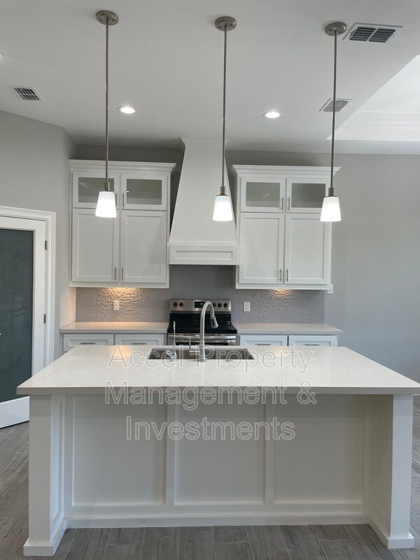Foto del edificio - 5909 N Ebony St