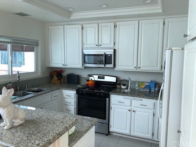 Building Photo - 7402 Coho Dr