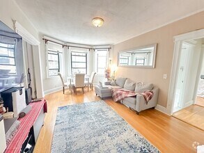 Building Photo - 120 Riverway