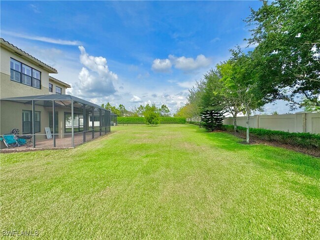 Foto del edificio - 4171 Crescent Ct