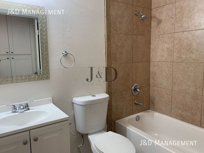 Foto del edificio - 4389 39th St