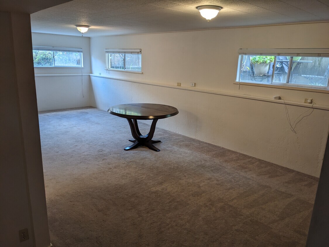 Foto principal - 712 Lyndon St