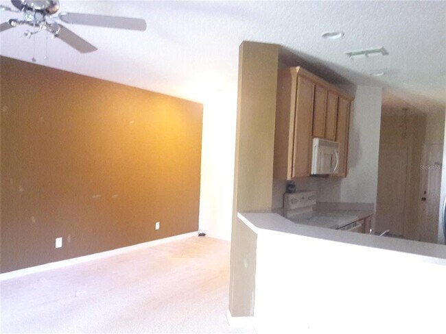 Building Photo - 10425 Kiplinger Ln