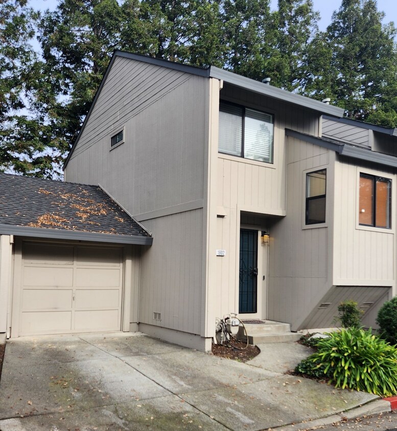 Foto principal - 1902 Windmill Cir